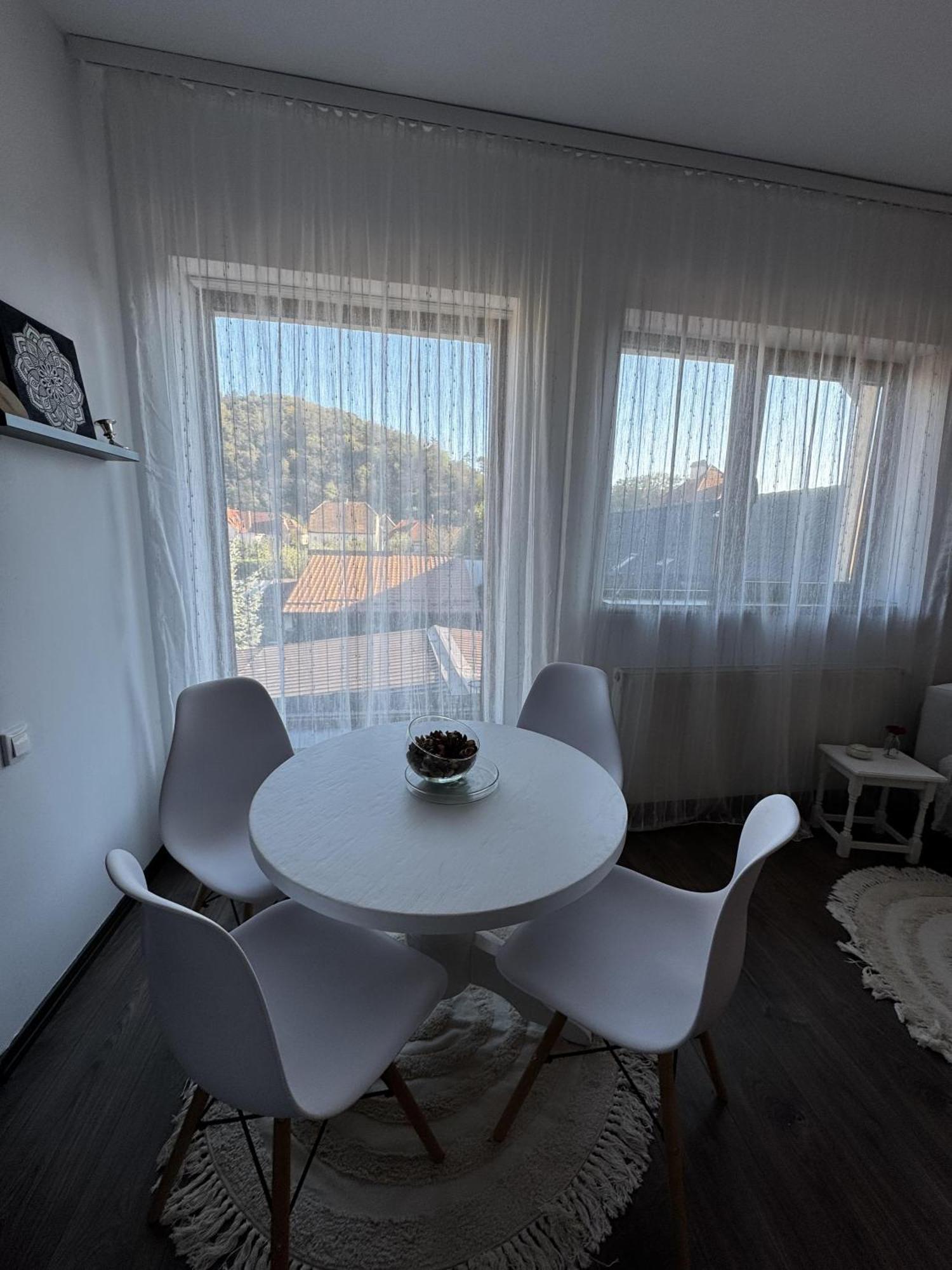 Vik'S Home Сигишоара Экстерьер фото
