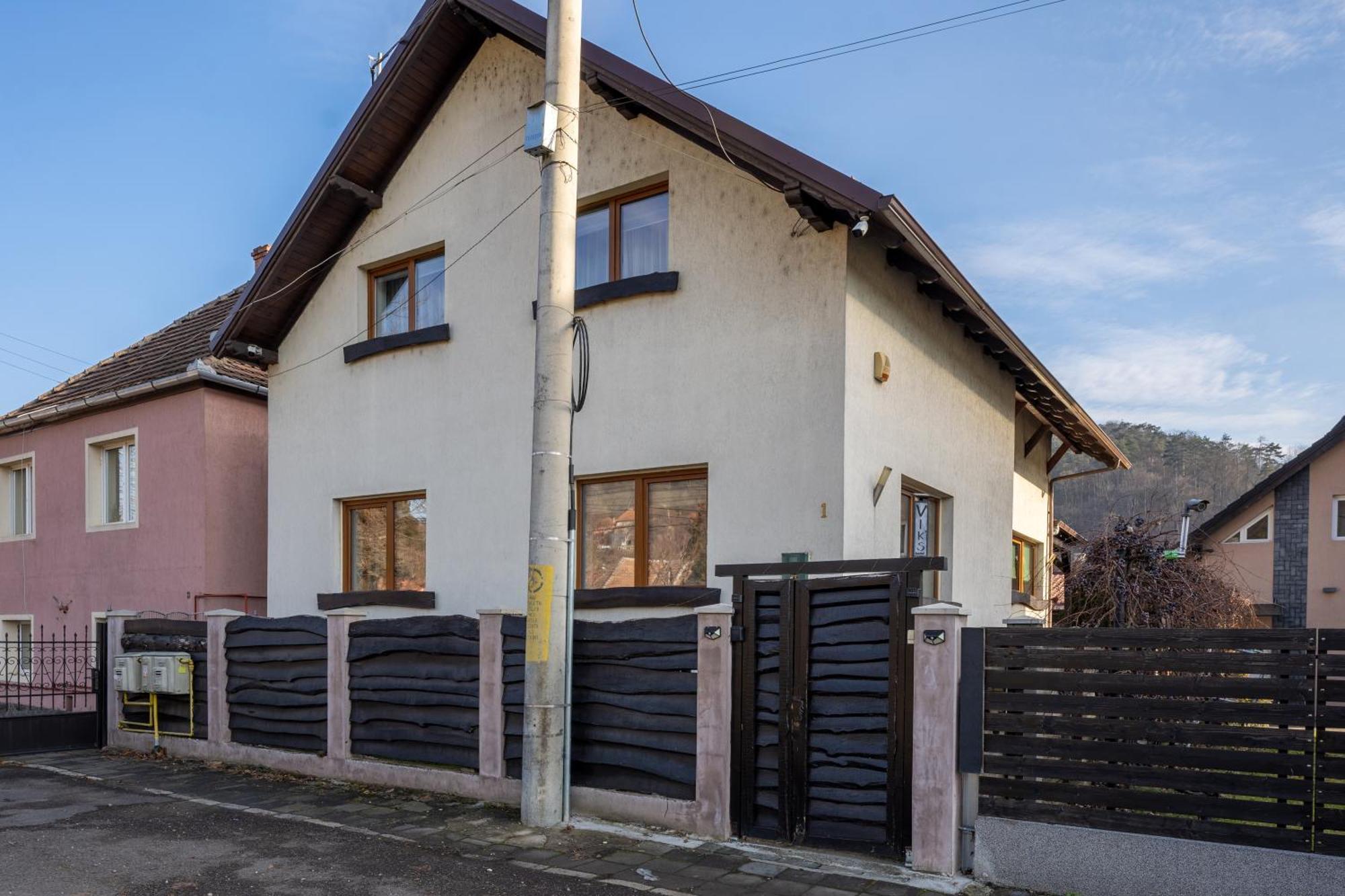 Vik'S Home Сигишоара Экстерьер фото